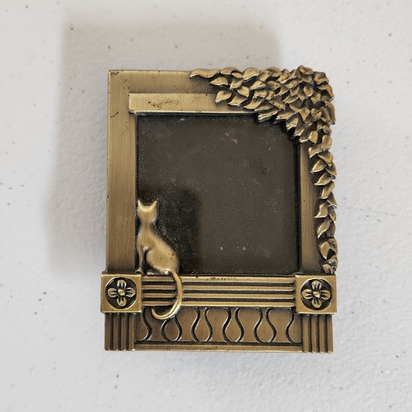 Vintage 90s Mini Cat Photo Picture Frame Gallery Wall Mini 1990s Cats Bronze - Picture 1 of 3